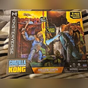 Godzilla vs Kong Hollow Earth 6"‎ Figures & 5-Piece Diorama MonsterVerse New